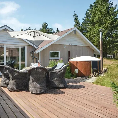 Holiday home Amazing In Romo With Sauna